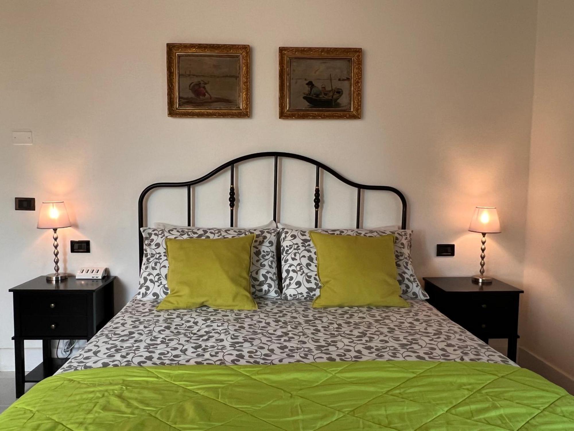 Appartamento "Casa Vacanze Corte Ara Decima" Sona Exteriör bild