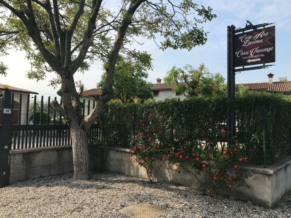 Appartamento "Casa Vacanze Corte Ara Decima" Sona Exteriör bild